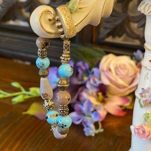 Handmade beaded bracelet in turquoise and lilac